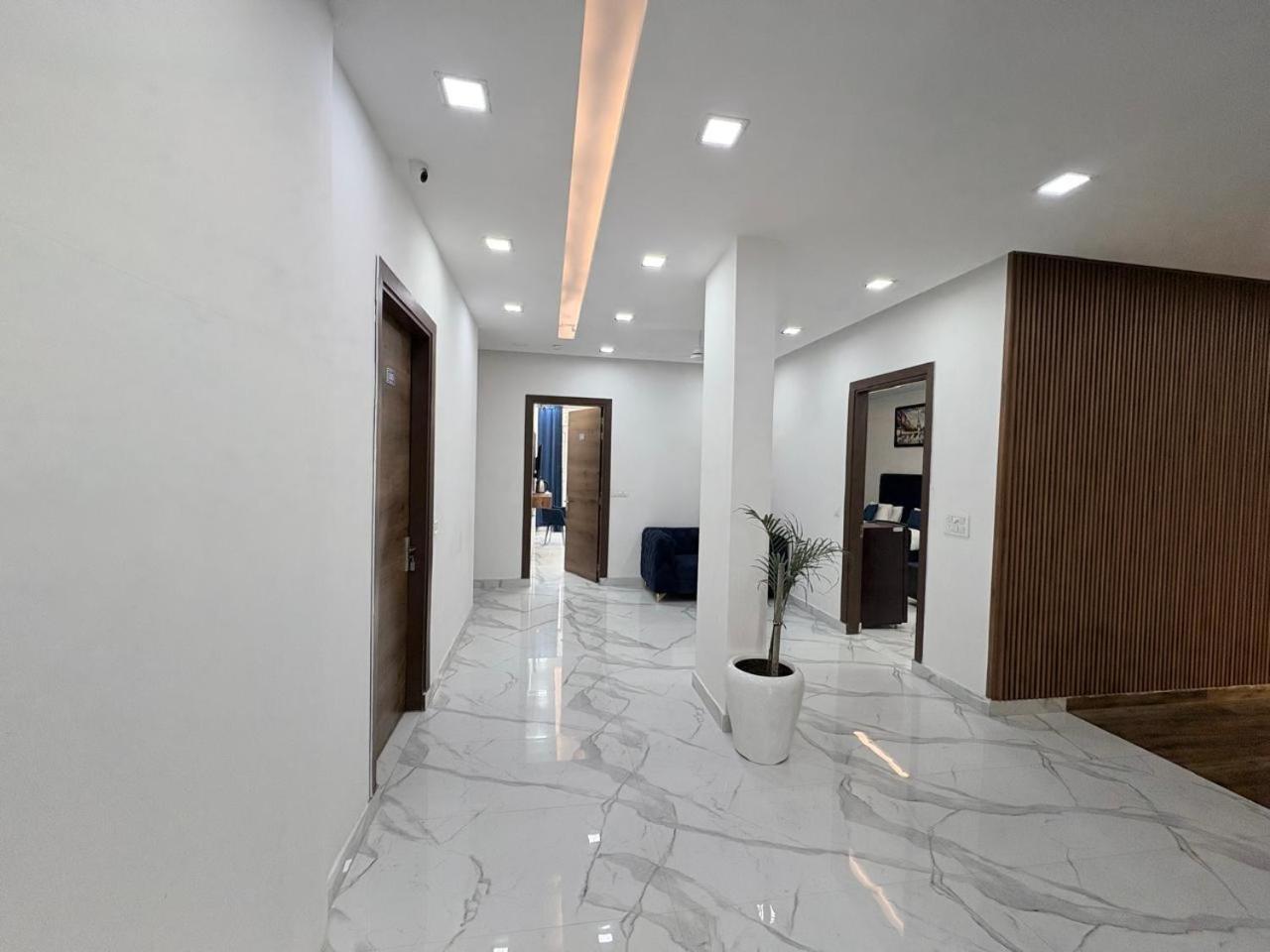 גורגאון Pacific Inn Eco Central מראה חיצוני תמונה