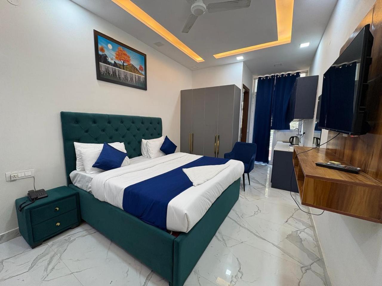 גורגאון Pacific Inn Eco Central מראה חיצוני תמונה