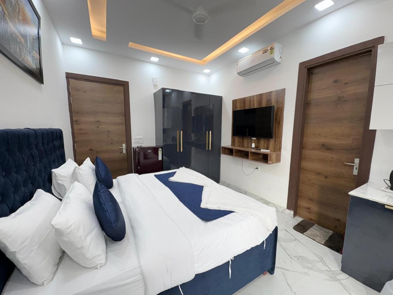 גורגאון Pacific Inn Eco Central מראה חיצוני תמונה
