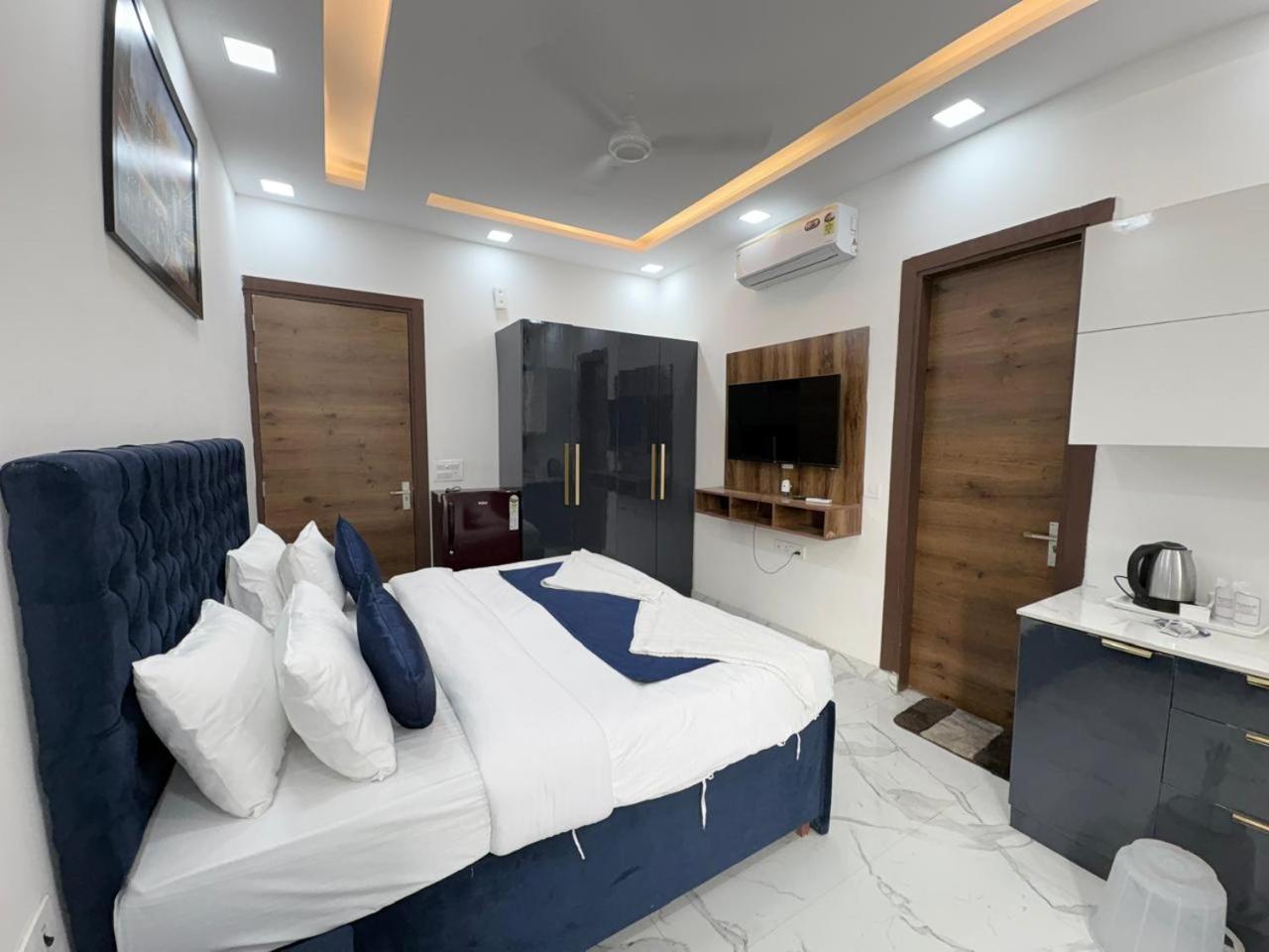 גורגאון Pacific Inn Eco Central מראה חיצוני תמונה