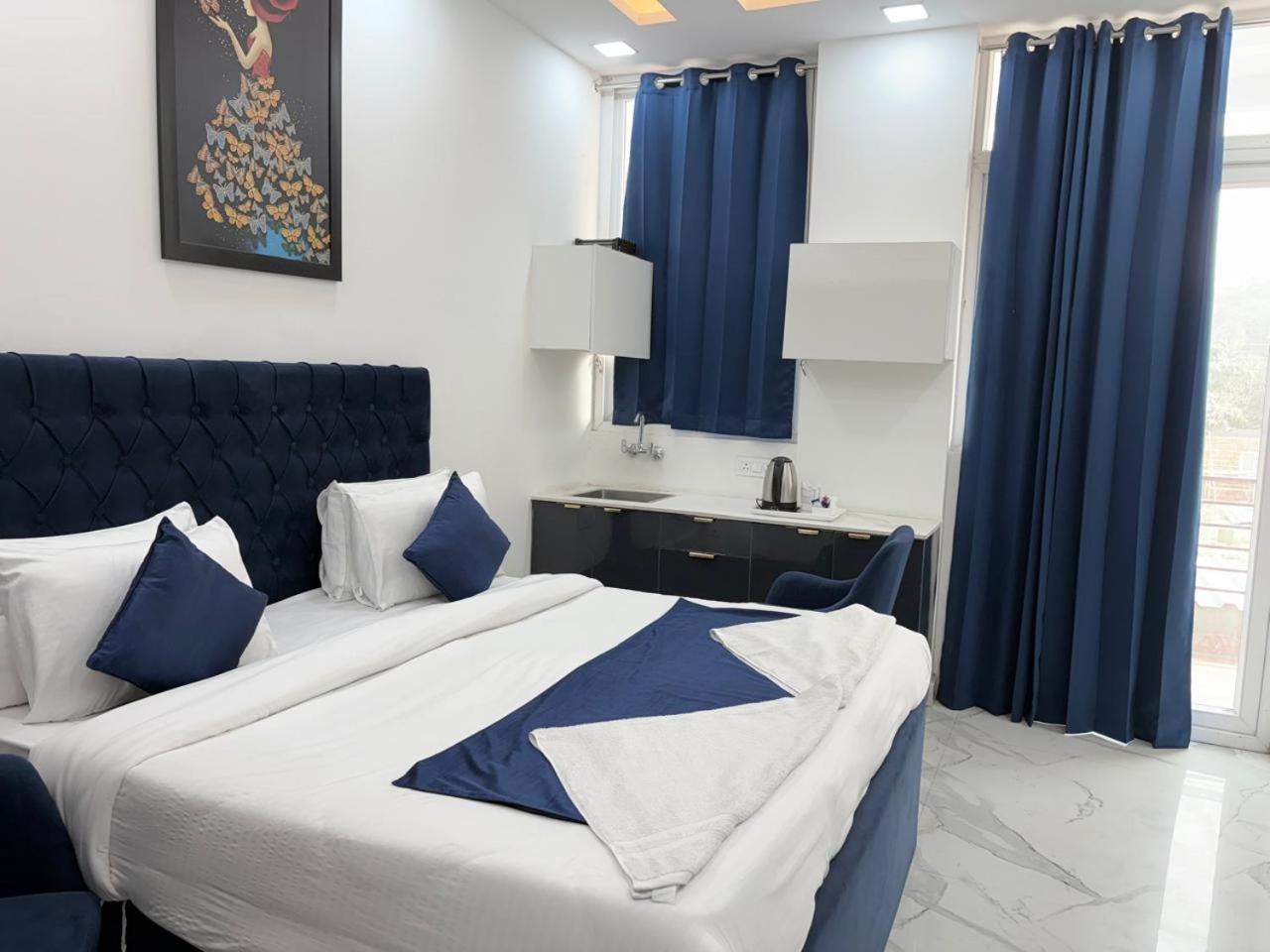 גורגאון Pacific Inn Eco Central מראה חיצוני תמונה