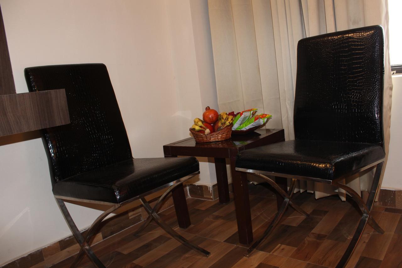 גורגאון Pacific Inn Eco Central מראה חיצוני תמונה