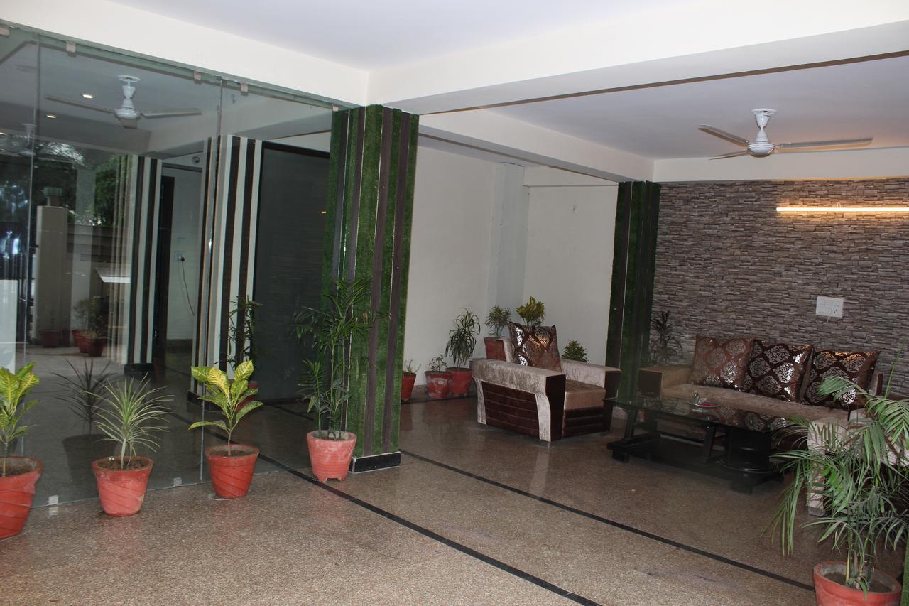 גורגאון Pacific Inn Eco Central מראה חיצוני תמונה
