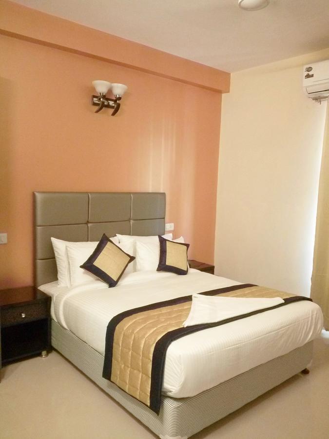 גורגאון Pacific Inn Eco Central מראה חיצוני תמונה